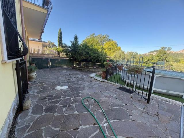 Villa in vendita a Marcellina RM