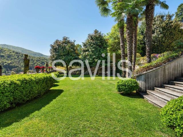 Villa in vendita a Marchirolo VA