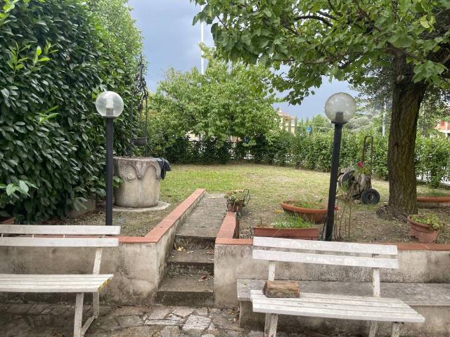 Villa in vendita a Marciano della Chiana AR