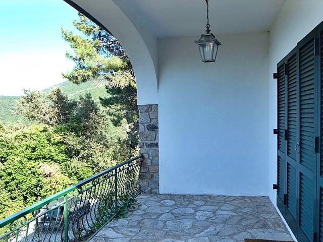 VILLA in VENDITA a MARCIANA di 6 vani