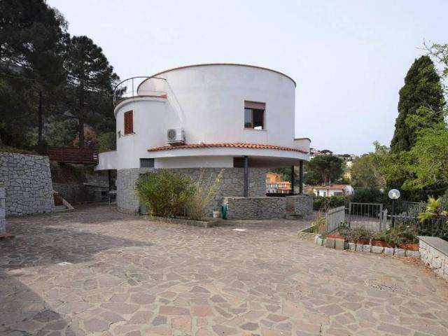 Villa in vendita a Marciana LI