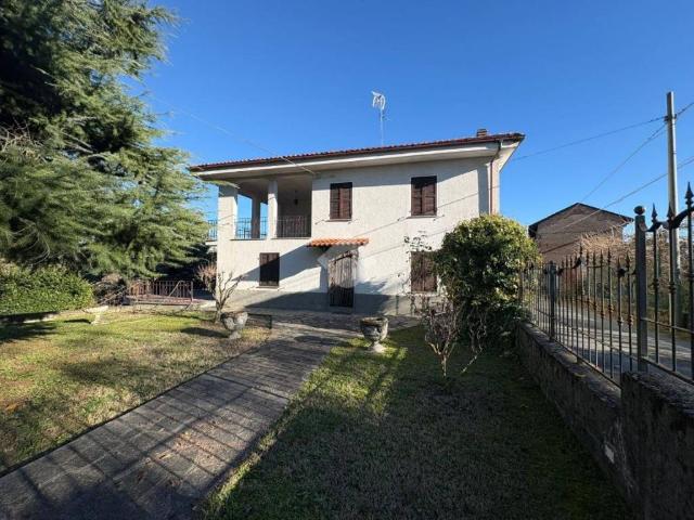 Villa in vendita a Maranzana AT
