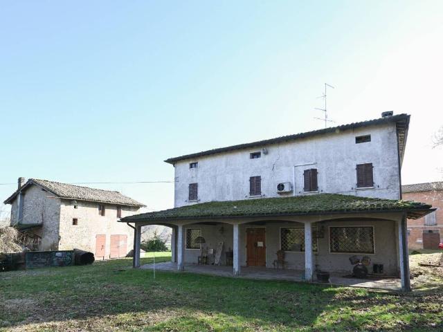 Villa in vendita a Maranello MO