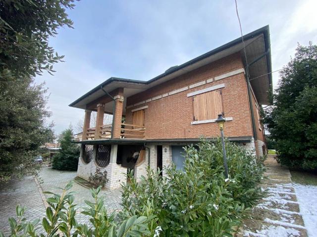 Villa in vendita a Maranello MO