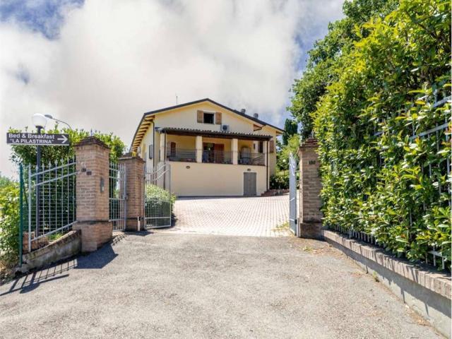 Villa in vendita a Maranello MO