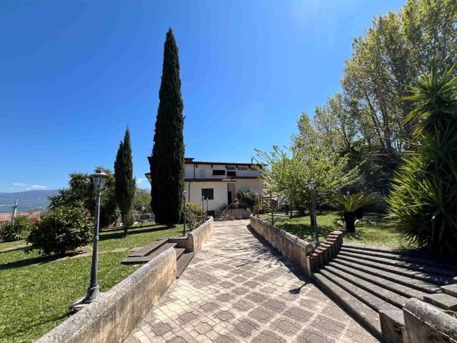Villa in vendita a Marano Marchesato CS