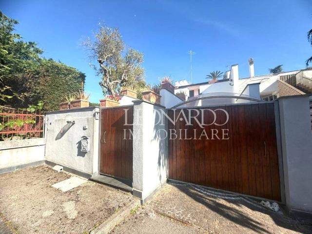 Villa in vendita a Marano di Napoli NA
