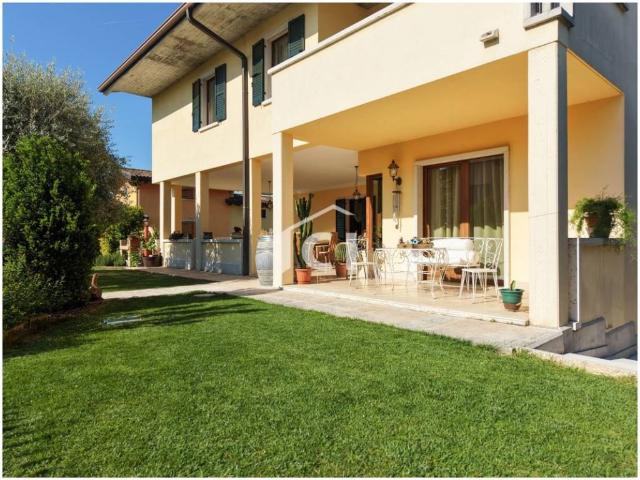 Villa in vendita a Marano di Valpolicella VR