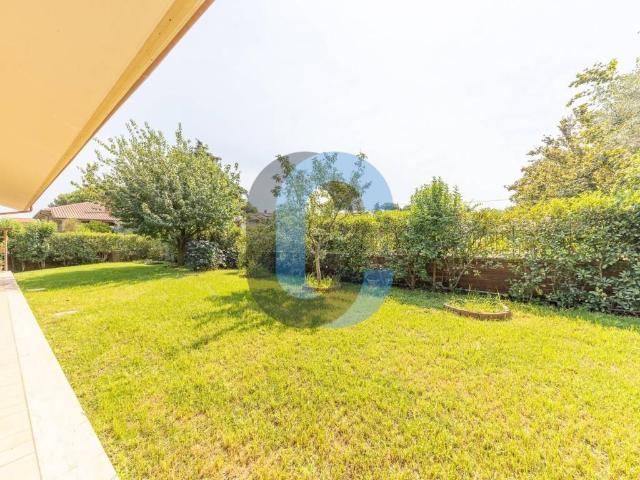 Villa in vendita a Marino RM