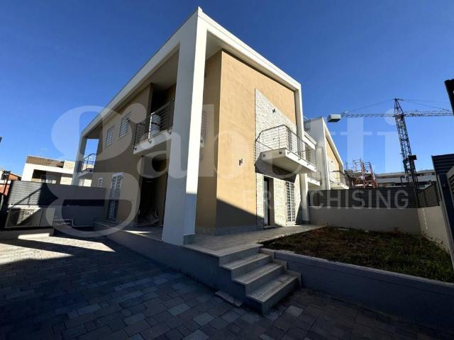 Villa in vendita a Marino RM