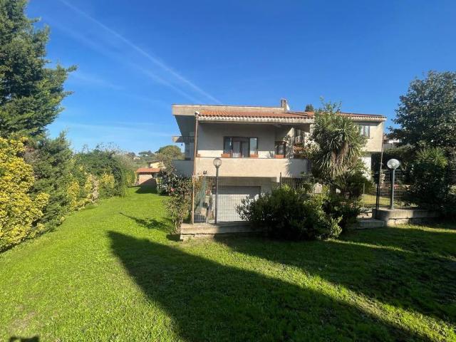 Villa in vendita a Marino RM