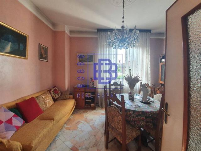 Villa in vendita a Mariano Comense CO