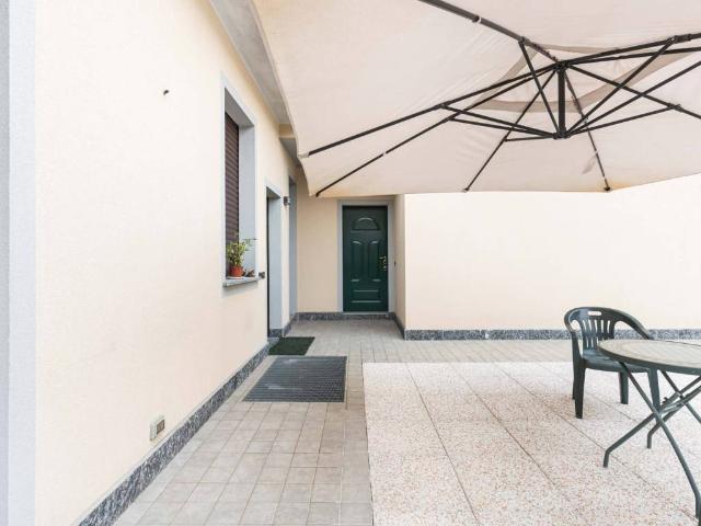 Villa in vendita a Mariano Comense CO