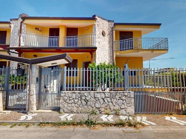 Villa in vendita a Mariglianella NA