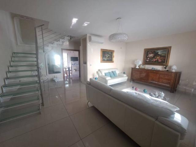 Villa in vendita a Marigliano NA