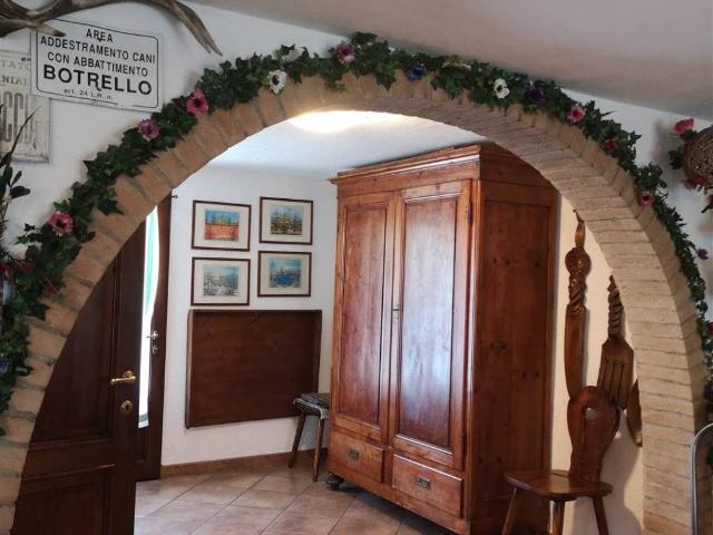 Villa in vendita a Marliana PT