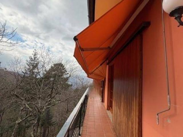 Villa in vendita a Marliana PT