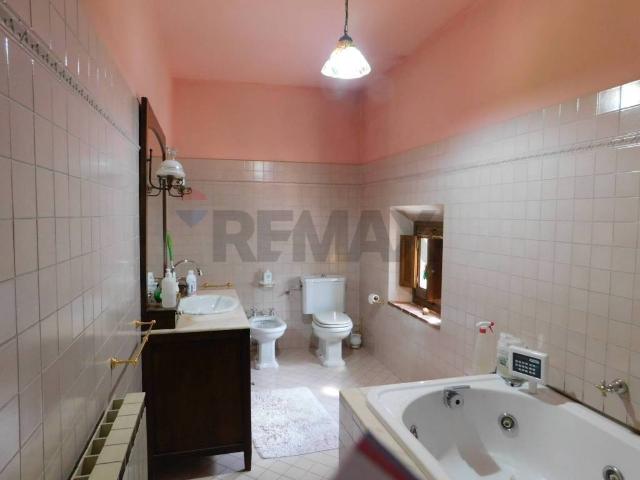 Villa in vendita a Marliana PT