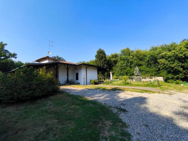 Villa in vendita a Marnate VA