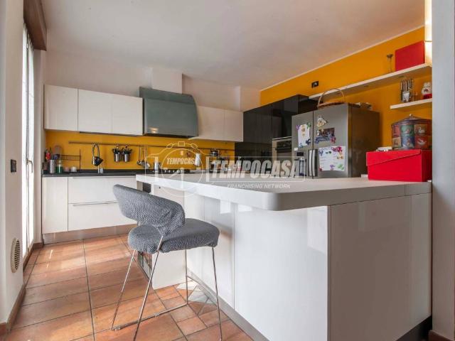 Villa in vendita a Marnate VA