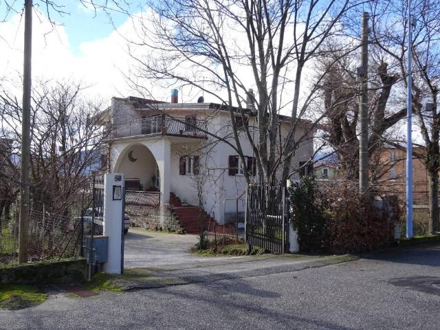 Villa in vendita a Marsicovetere PZ