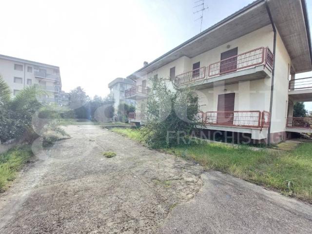 Villa in vendita a Martinsicuro TE