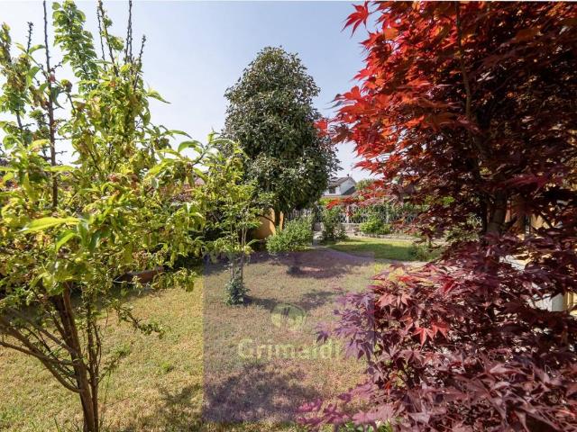 Villa in vendita a Marudo LO