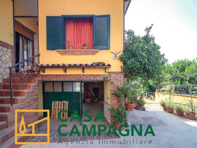 Villa in vendita a Marzano Appio CE