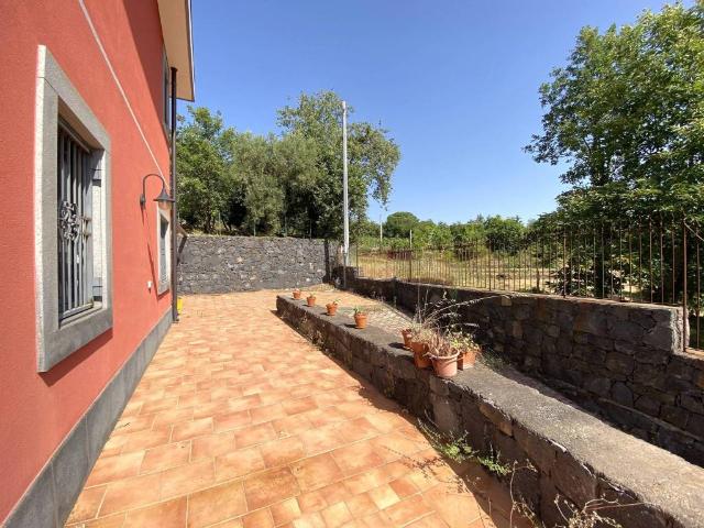 Villa in vendita a Sant'Alfio CT