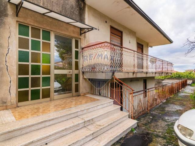 Villa in vendita a Mascalucia CT