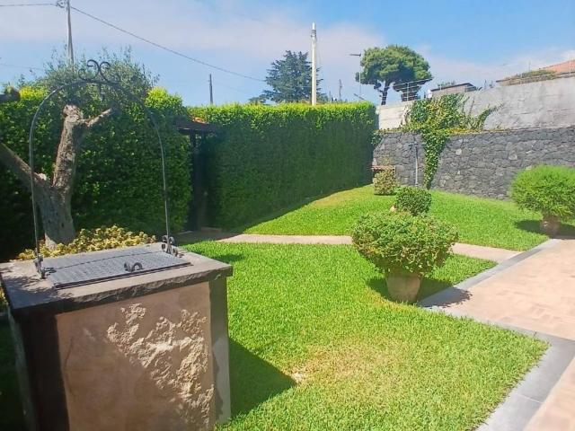 Villa in vendita a Mascalucia CT