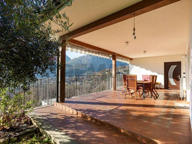 Villa in vendita a Masera VB