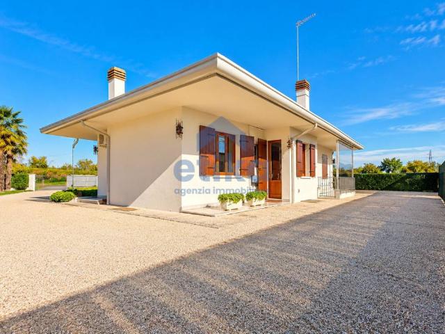 Villa in vendita a Maserada sul Piave TV
