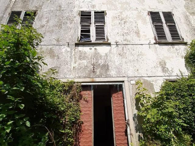 Villa in vendita a Masone GE