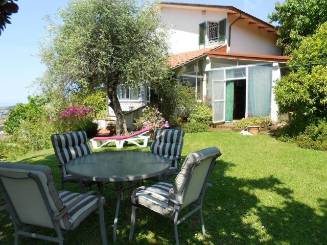 Villa in vendita a Massa
