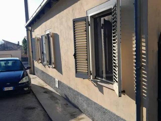 Villa in vendita a Massa d'Albe AQ