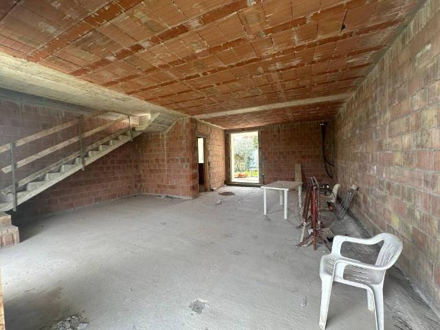 Villa in vendita a Massa e Cozzile PT