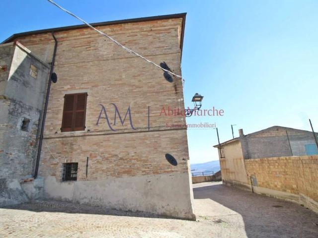 Villa in vendita a Massa Fermana FM
