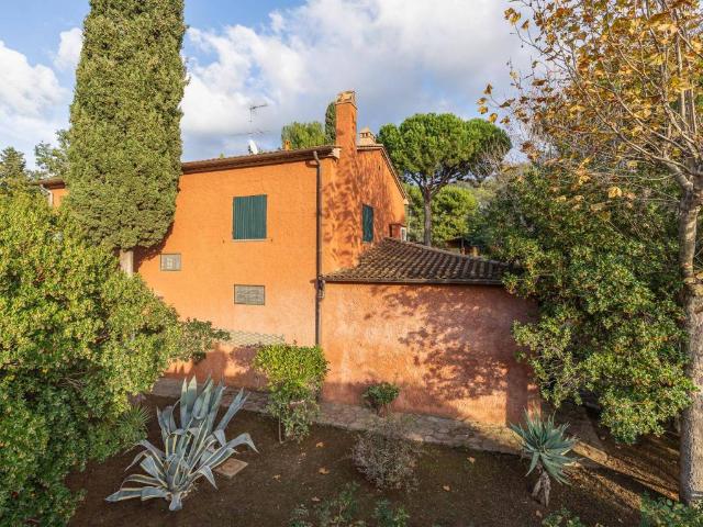Villa in vendita a Campiglia Marittima LI