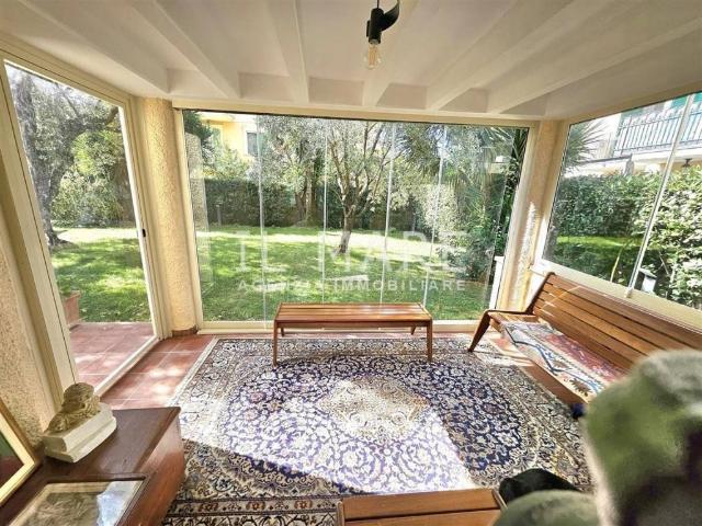 Villa in vendita a Massa MS
