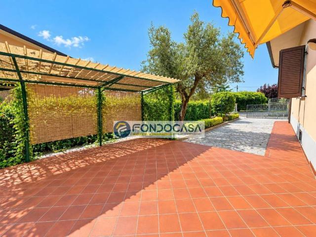 Villa in vendita a Massa MS