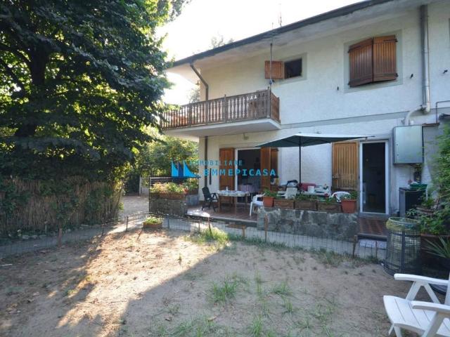 Villa in vendita a Massa MS
