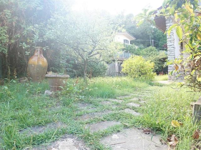 Villa in vendita a Massa MS