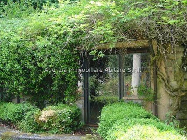 Villa in vendita a Massa MS
