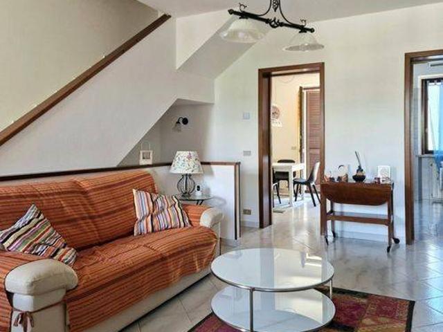 Villa in vendita a Massa MS