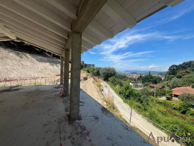 Villa in vendita a Massa MS