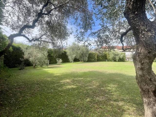 Villa in vendita a Massa MS
