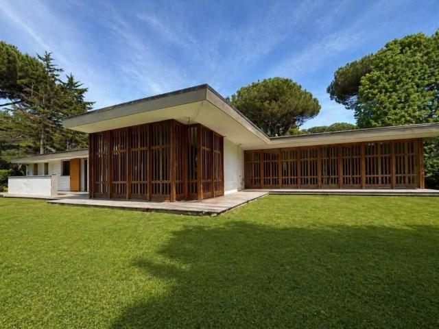 Villa in vendita a Massa MS