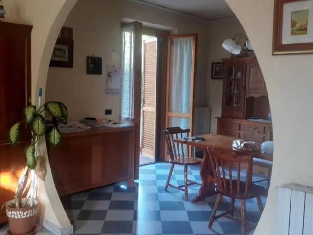 Villa in vendita a Massa MS