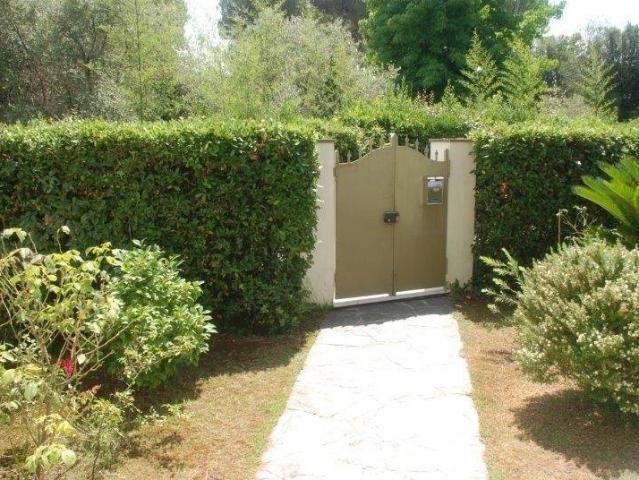 Villa in vendita a Massa MS